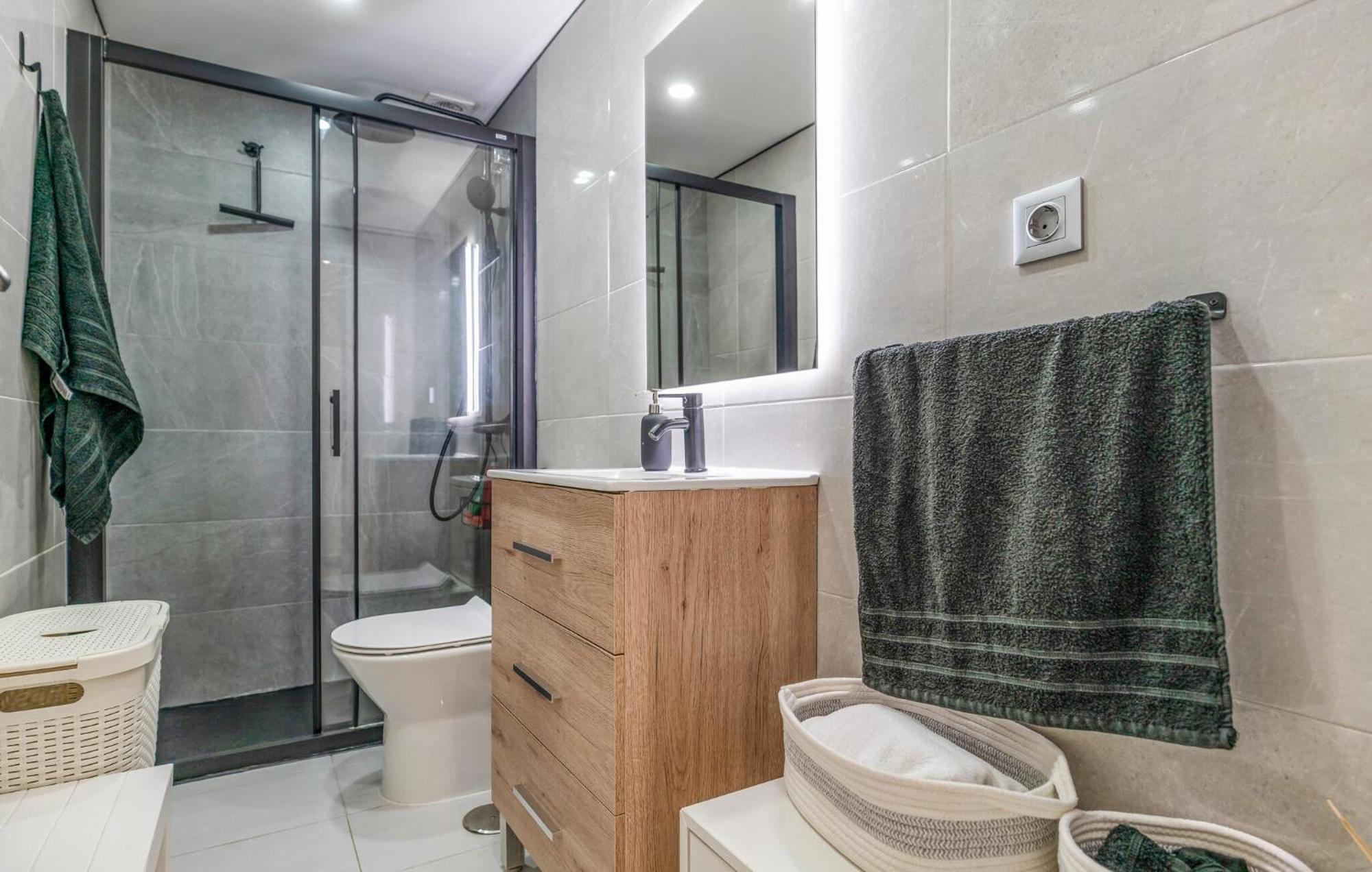 Awesome In With Wifi Apartamento Marbella